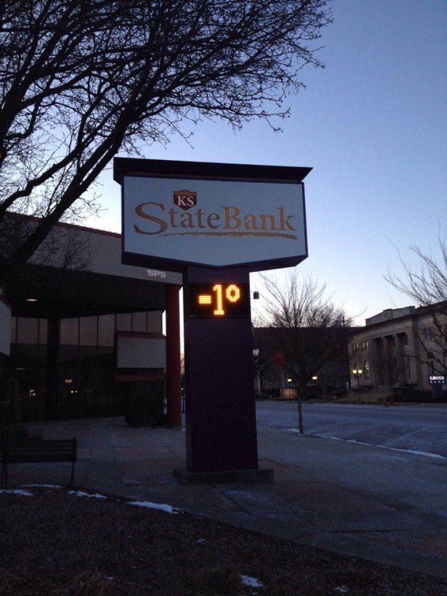 DSaTTA3UQAEVQOJ.jpg-large