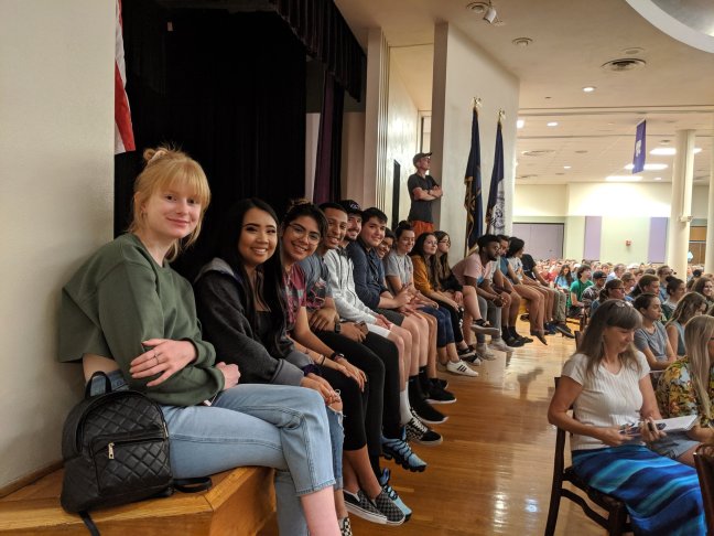 ksbn_adib_khorram_lecture_stage_seating_kiley_moody_12sept2019